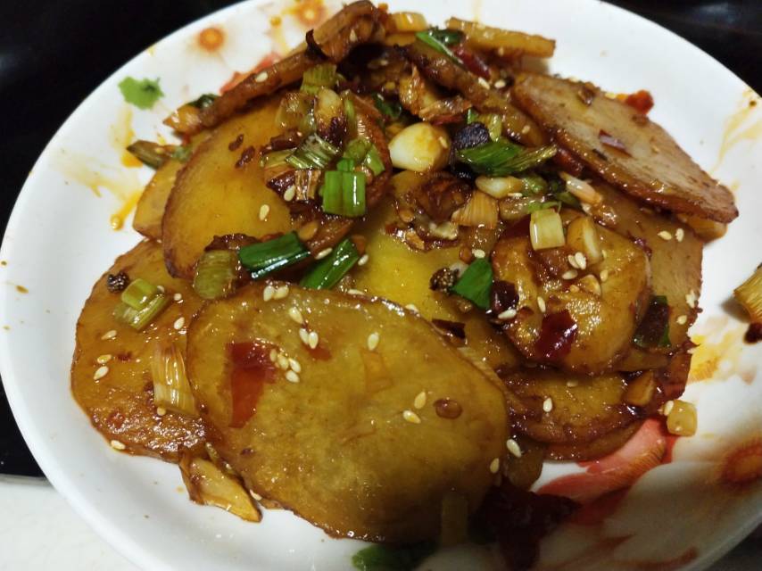 干锅土豆片