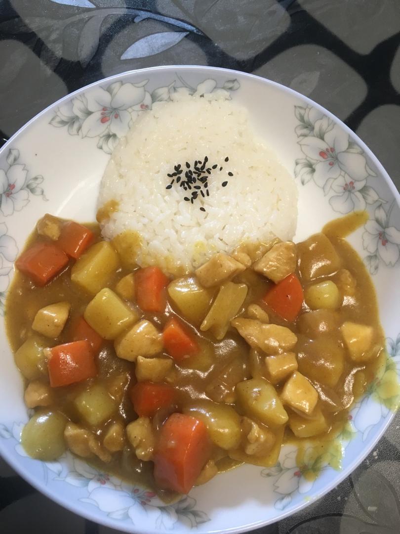 鸡肉咖喱饭