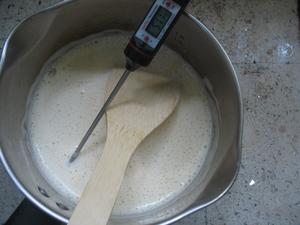 低脂纯牛奶冰淇淋（脂肪含量为10.8%）的做法 步骤6