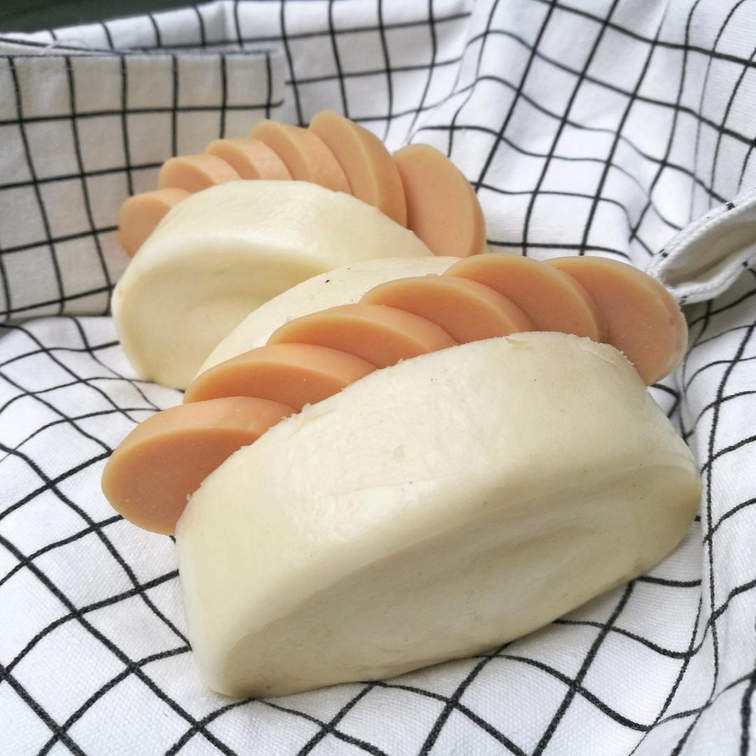 馒头夹香肠