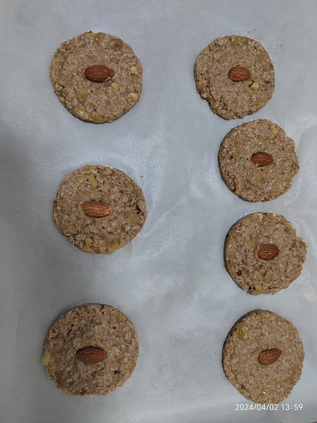 健身 | 香蕉燕麦软曲奇            无油无糖 低脂 消耗香蕉