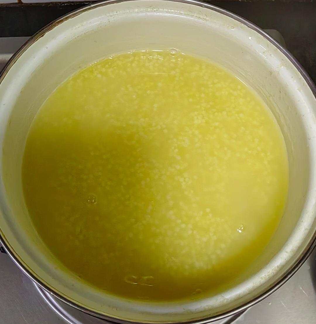 小米粥（小米油飘香）