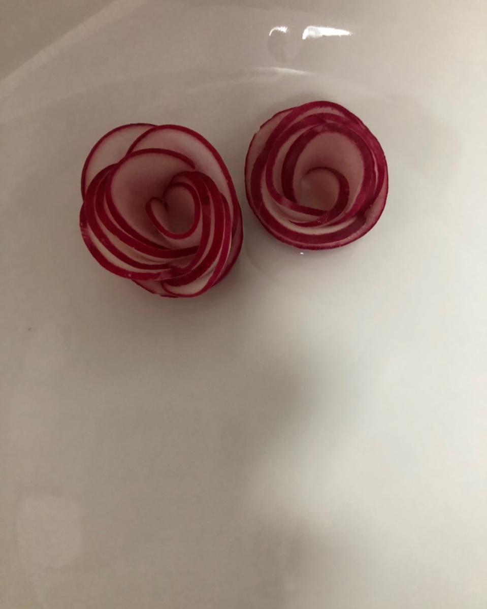巧做樱桃萝卜花