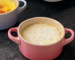 焦糖布丁（法式烤布蕾）-小美版的做法 步骤9