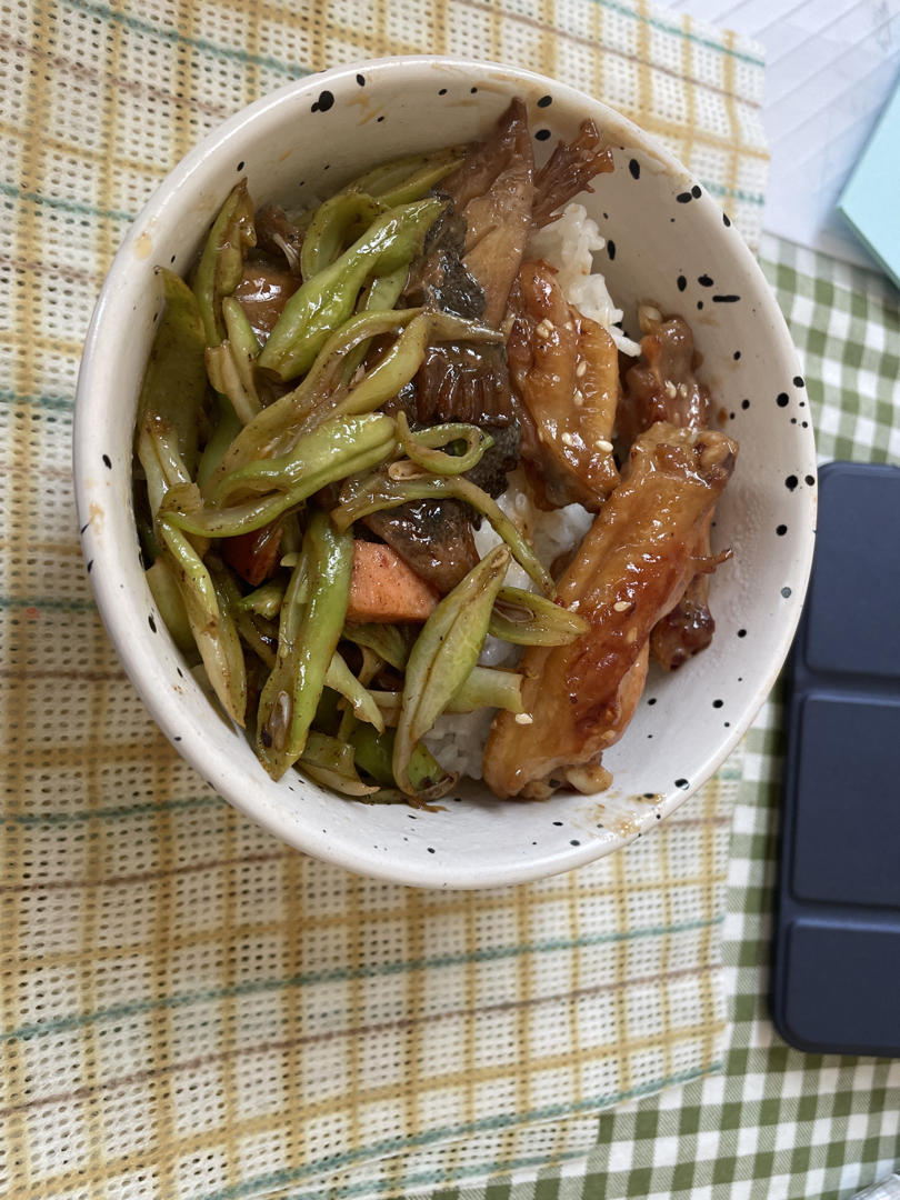 不舔手指算我输‼️做法超简单的鲜嫩多汁秘制小鸡翅🔥