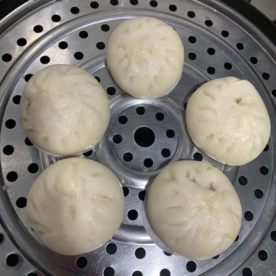 鲜肉包子