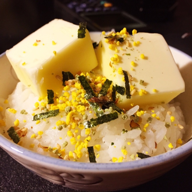 《深夜食堂》黄油拌饭