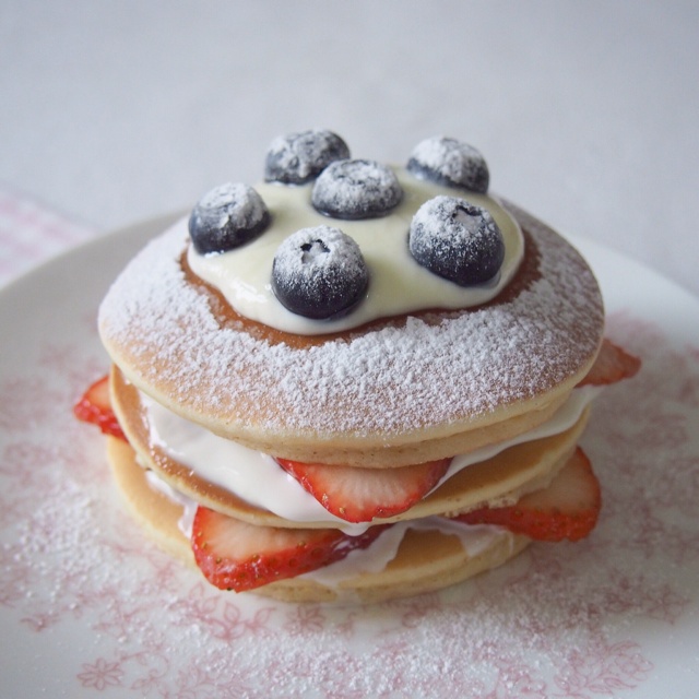 英式蜂蜜草莓松饼Pancake