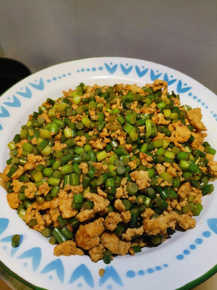 超下饭的蒜苔肉末