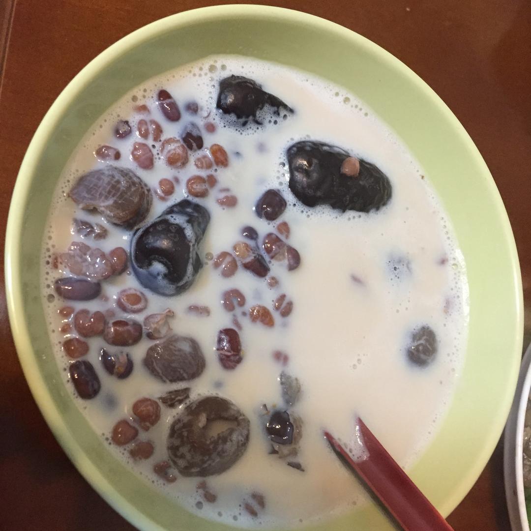 薏仁红豆瘦身祛湿汤