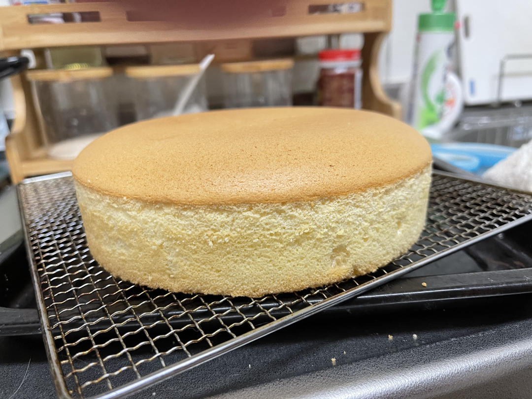超柔软6寸戚风蛋糕(附8寸配方)零失败 超详细‼️含操作视频