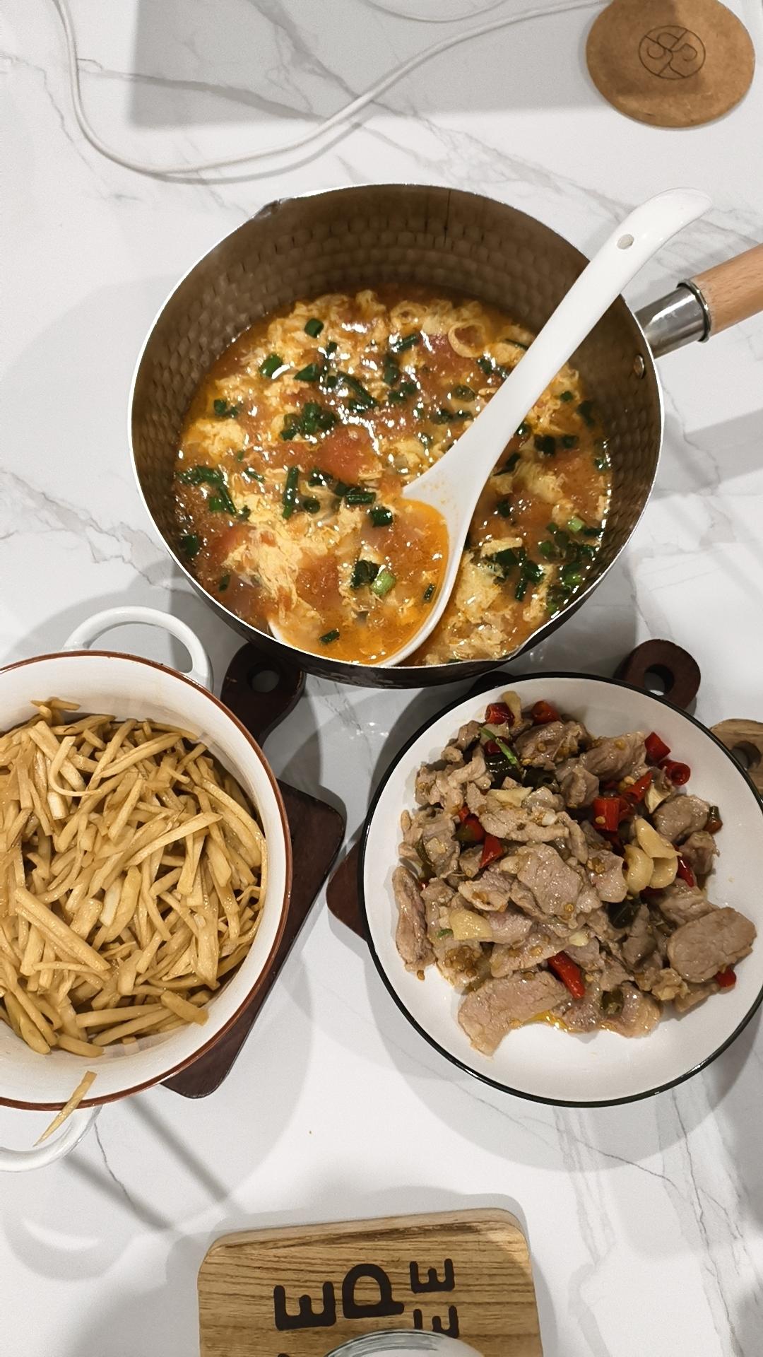 素炒水笋（茭白）