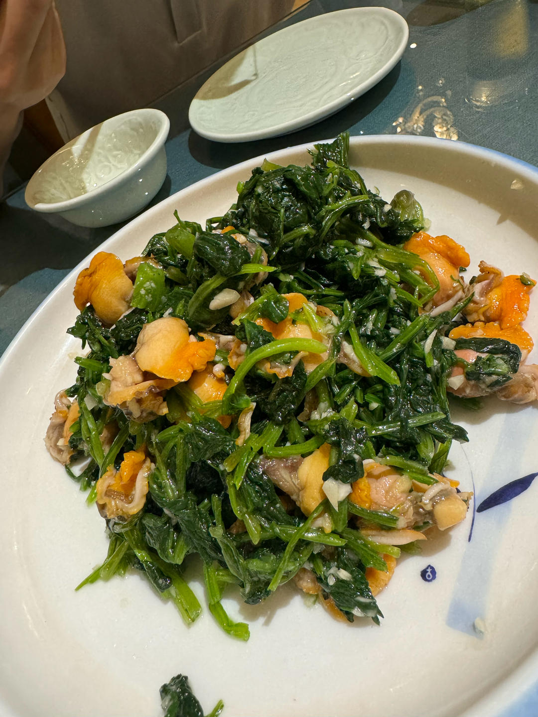 毛蚶拌菠菜