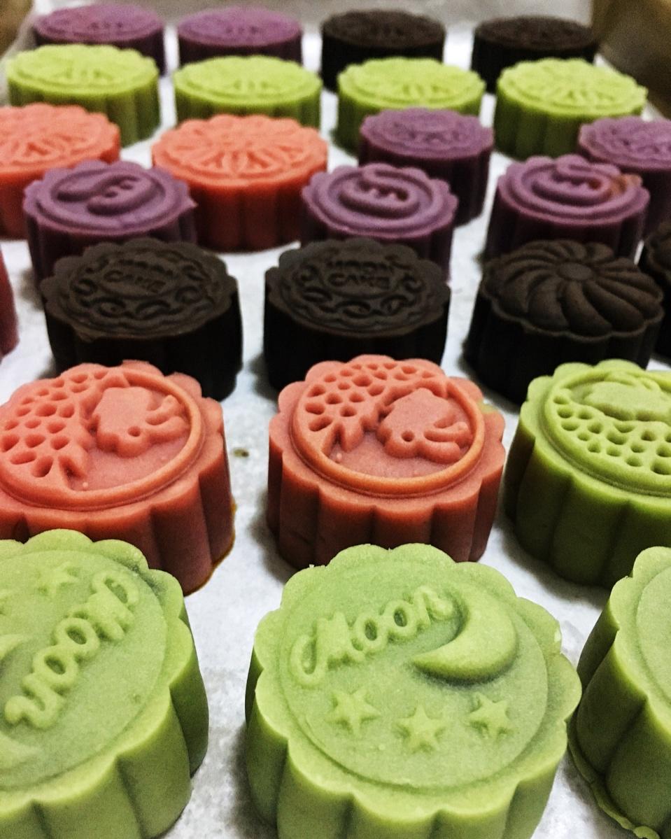 桃山皮—蛋黄莲蓉月饼