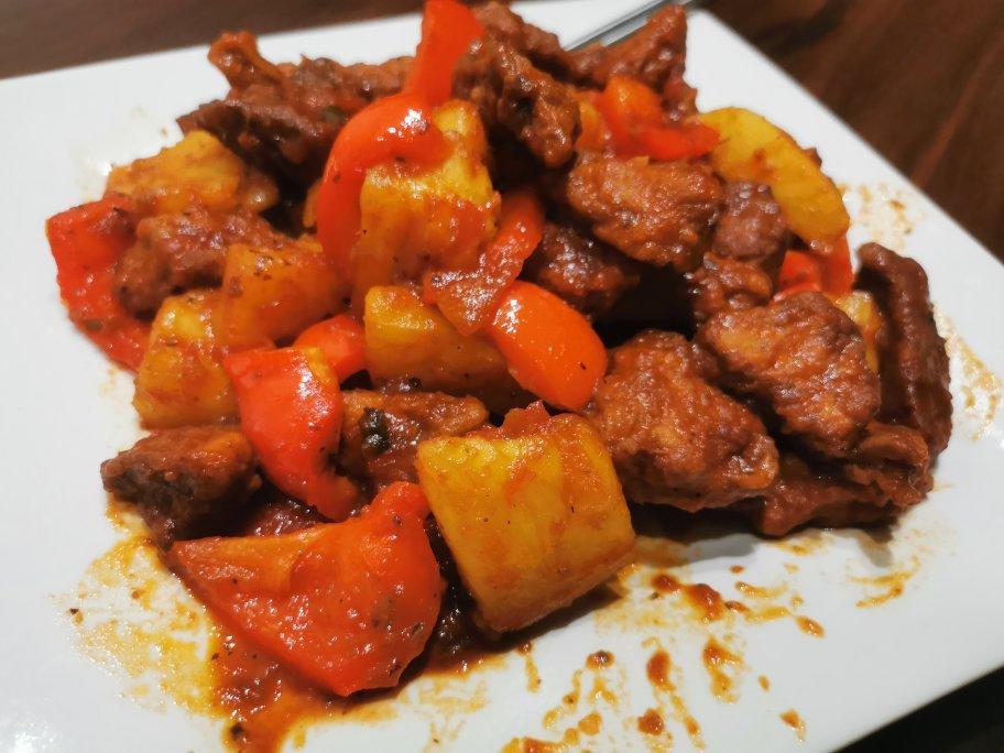 菠萝咕噜肉