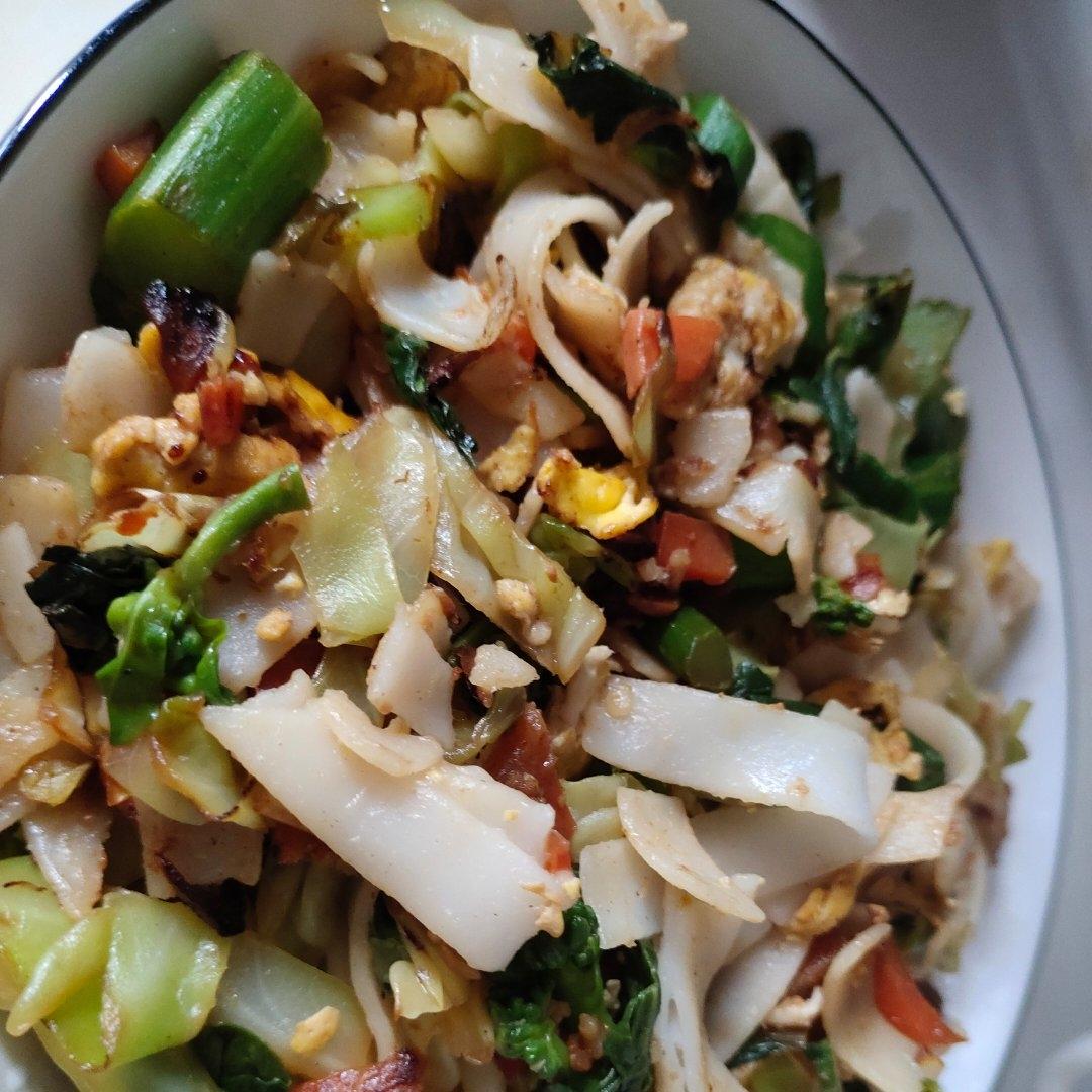 地摊炒粉炒河粉炒鸳鸯粉炒饭炒面