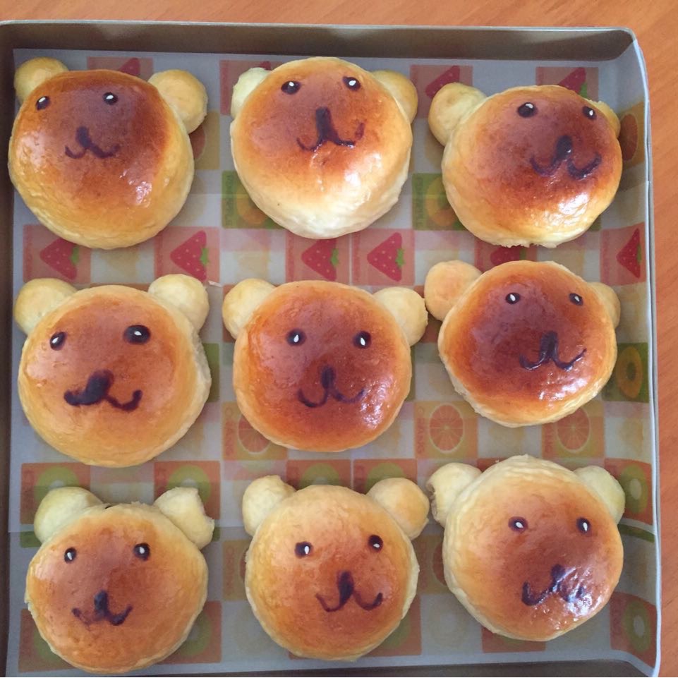 小熊豆沙面包