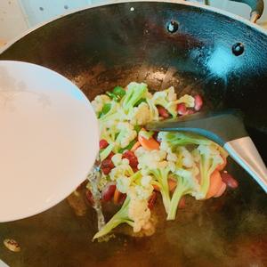减脂餐/蔬菜芸豆炒魔芋（素食系列）的做法 步骤9