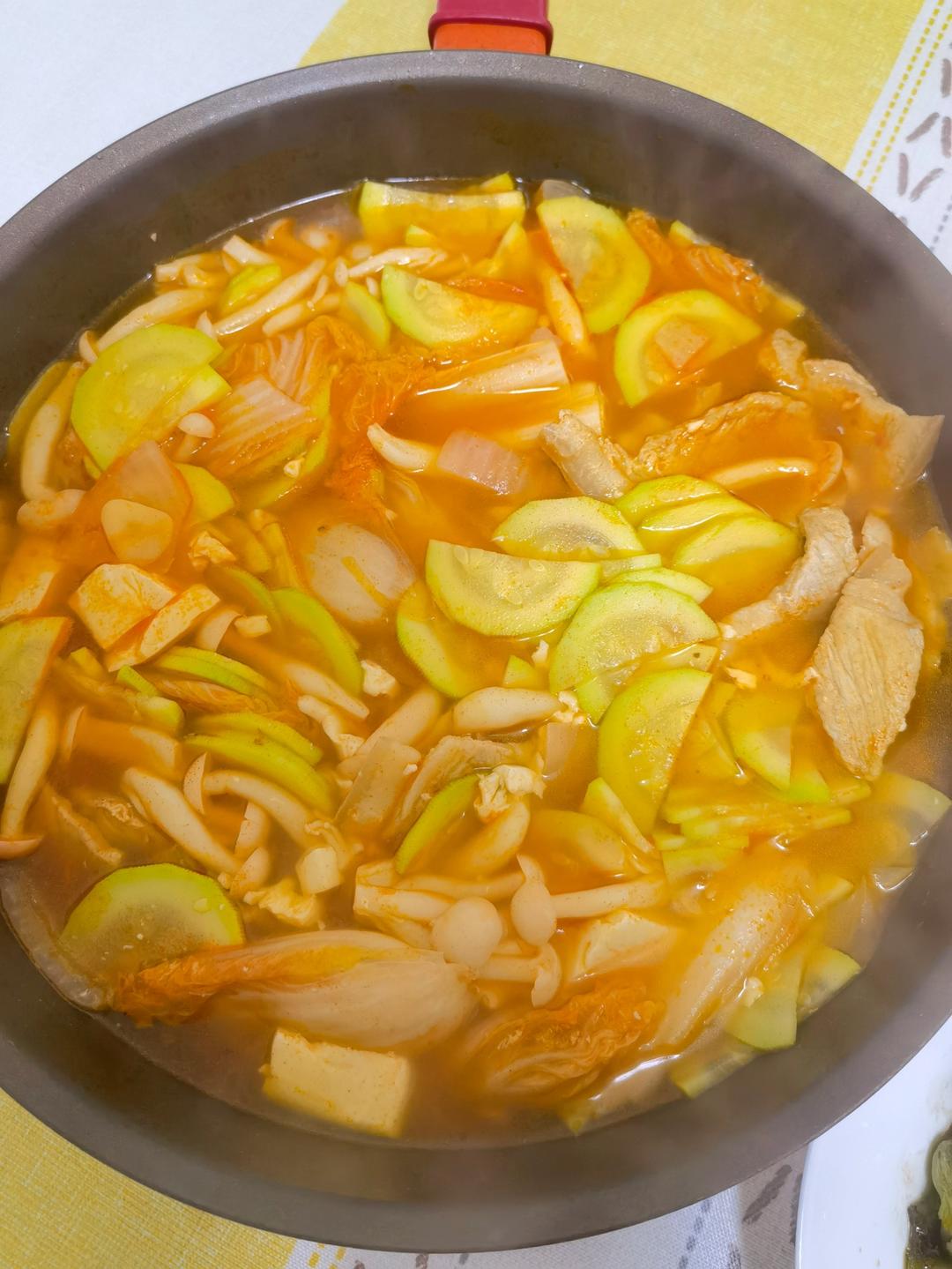 《梨泰院》韩式嫩豆腐汤