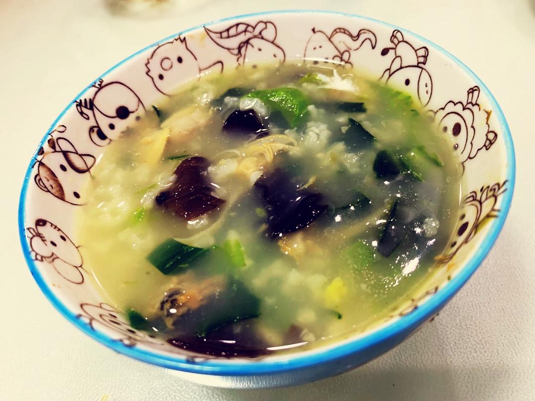 干贝蛤蜊海鲜粥
