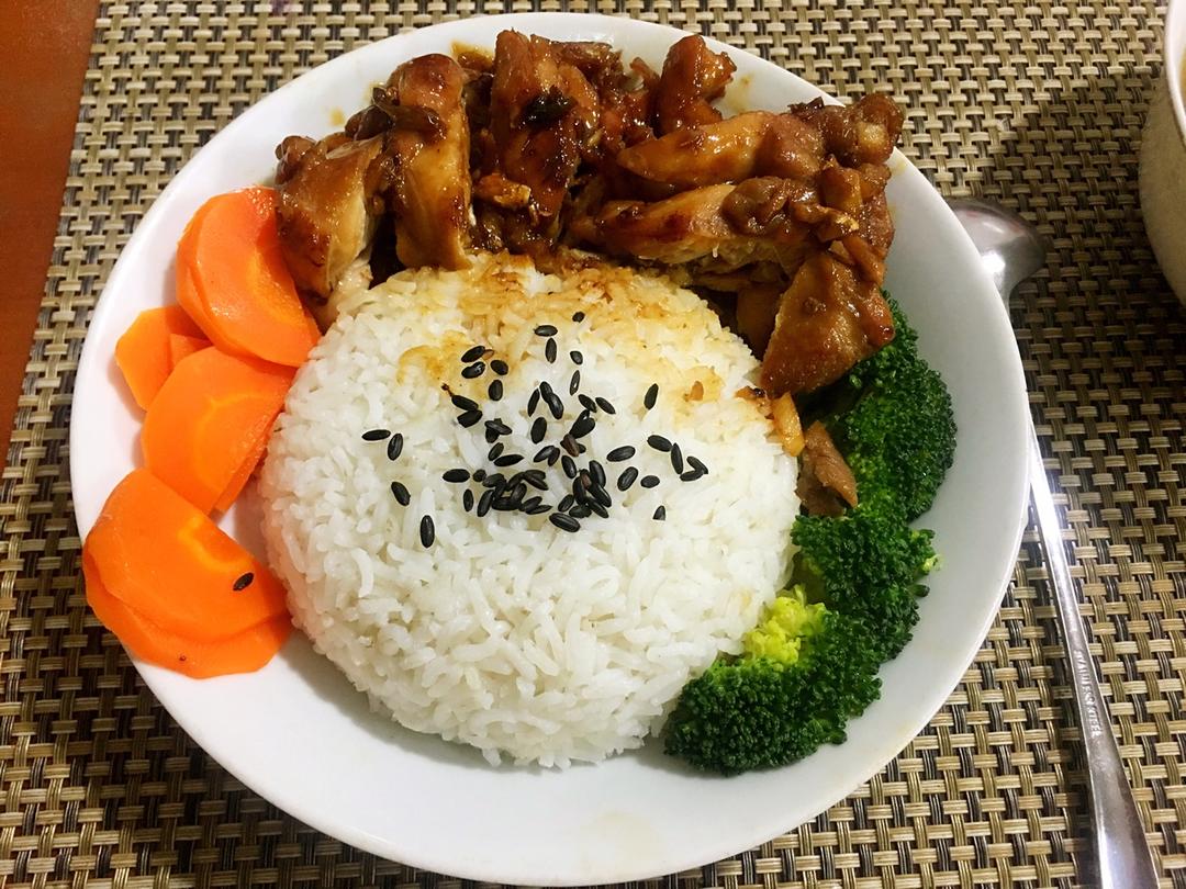 日式照烧鸡腿饭