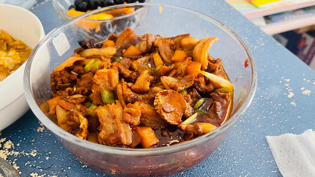 非常下饭的一道菜：酱肉，配它吃我可以吃两碗饭