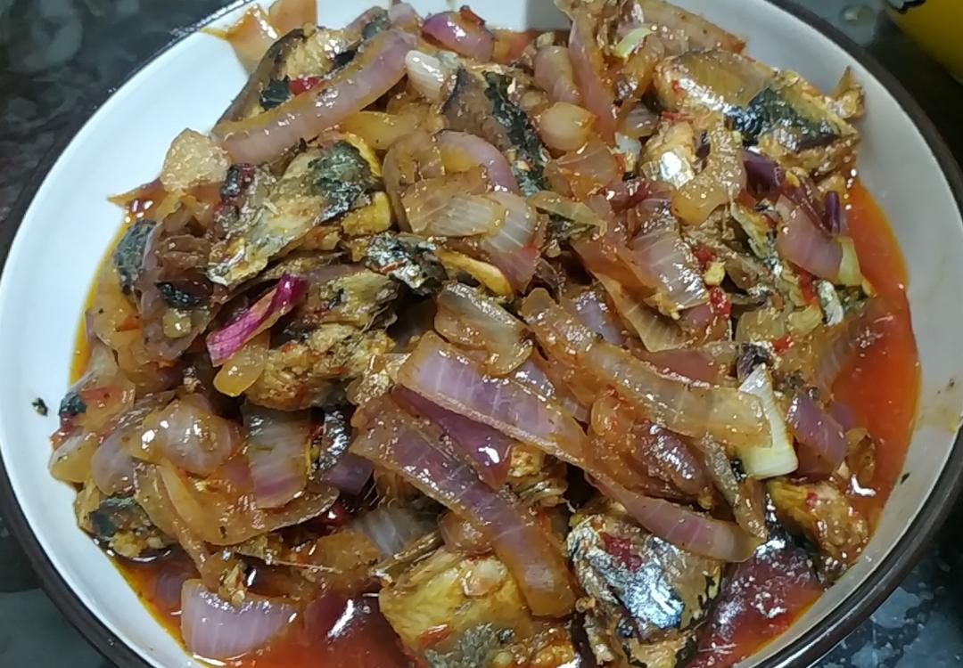 香辣秋刀鱼