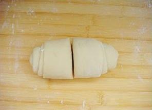 蜂蜜杏仁面包卷的做法 步骤4