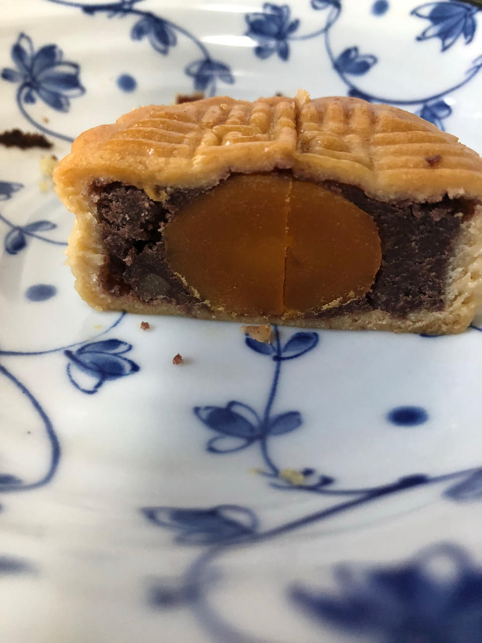 广式月饼—蛋黄莲蓉月饼