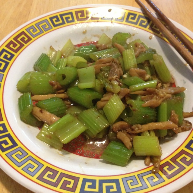 鸡丝炒芹菜