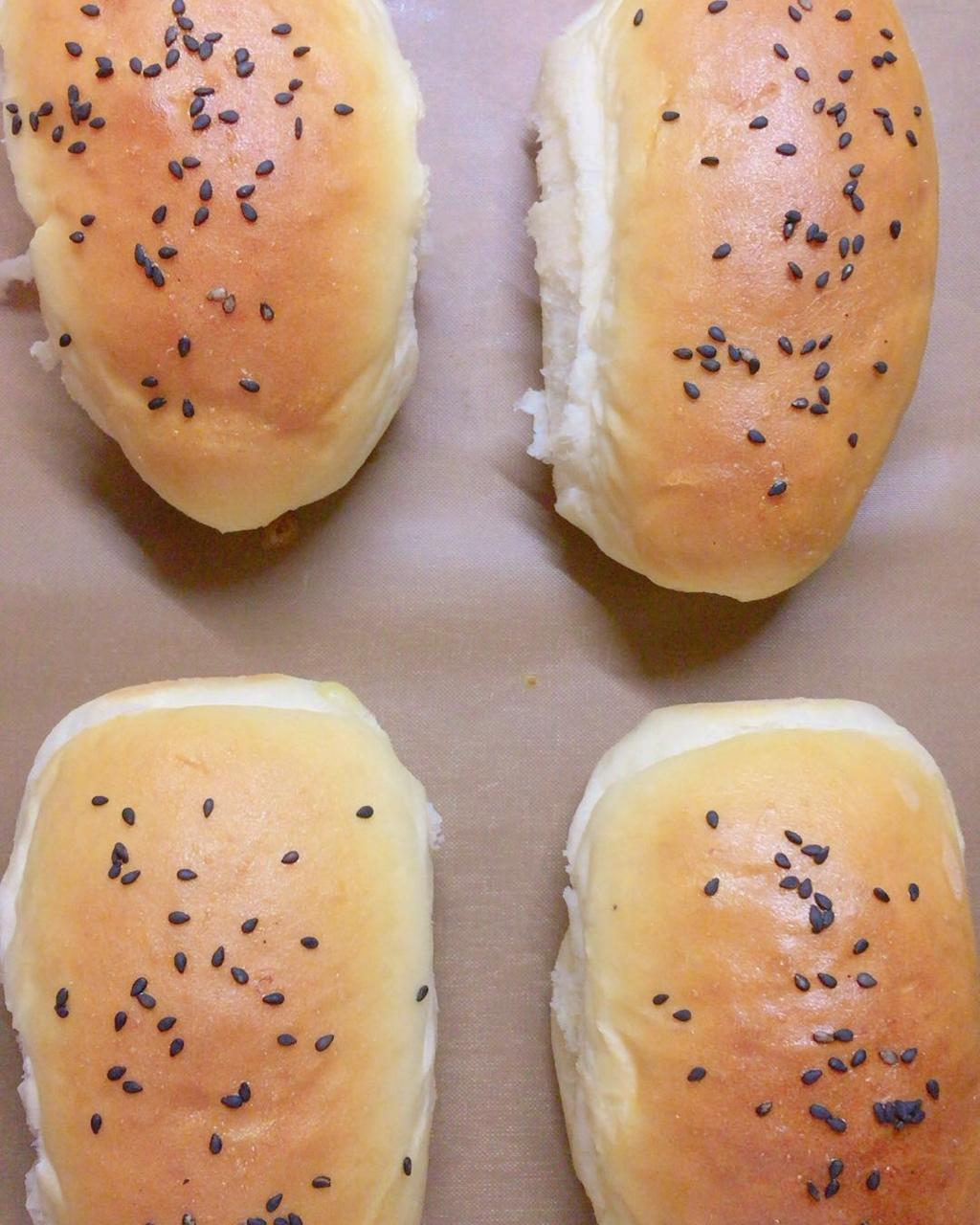 肉松沙拉酱面包（65度汤种）