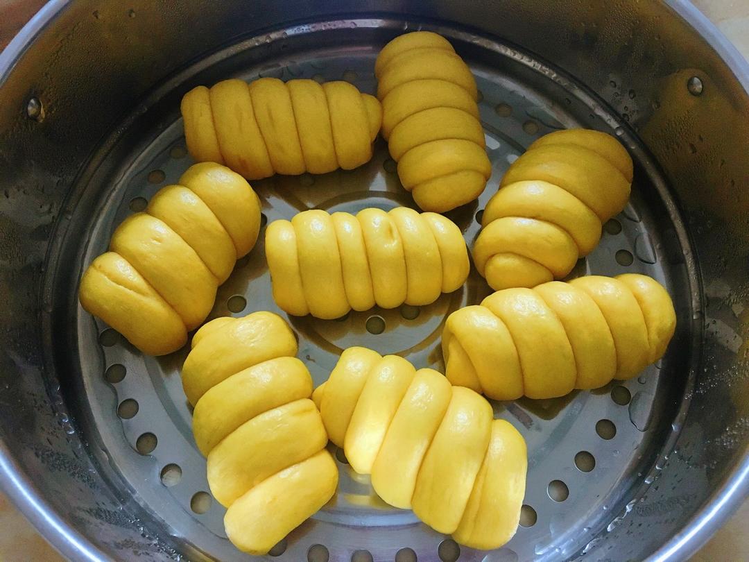 南瓜香肠卷