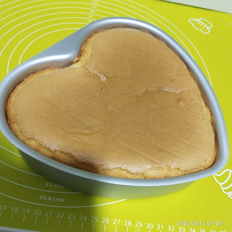 8寸心形戚风蛋糕（生日蛋糕胚）