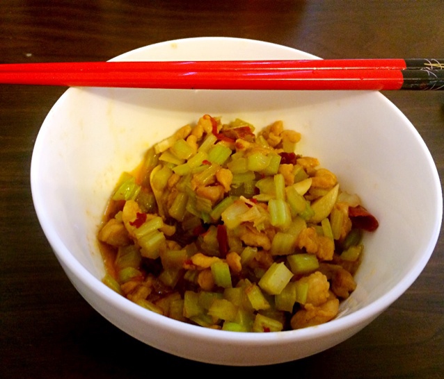 芹菜牛肉末「下饭神器」