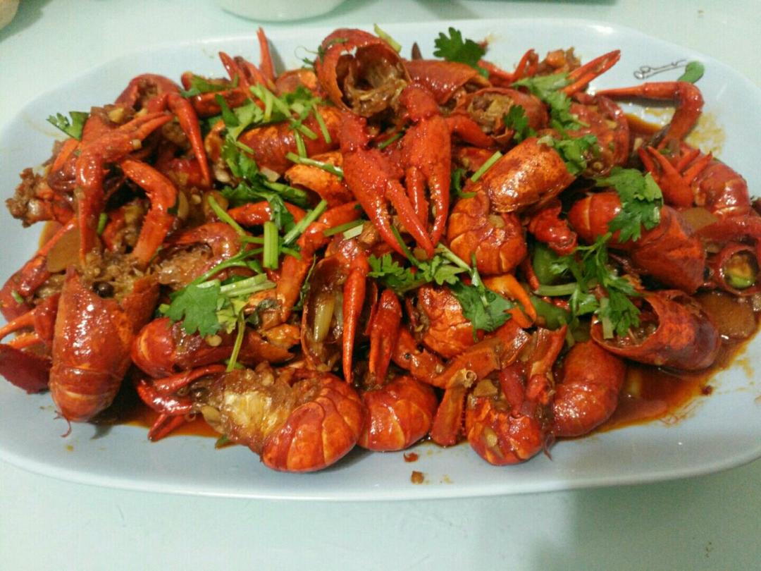 麻辣小龙虾