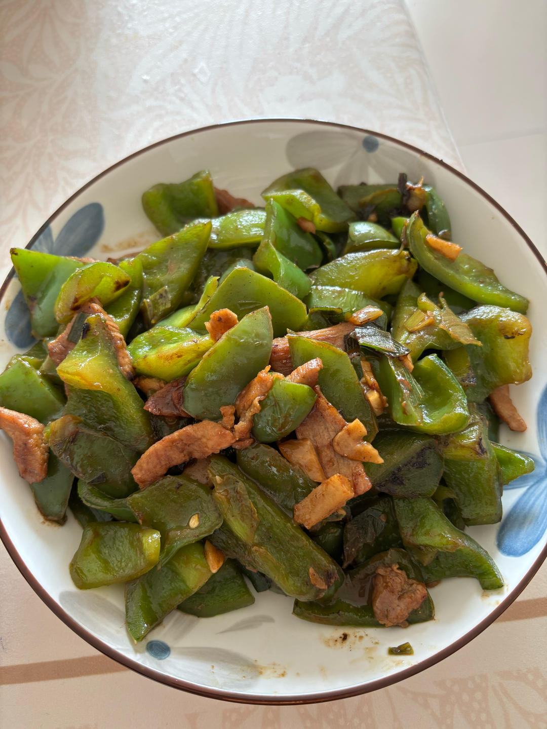 下饭神器👉青椒炒肉