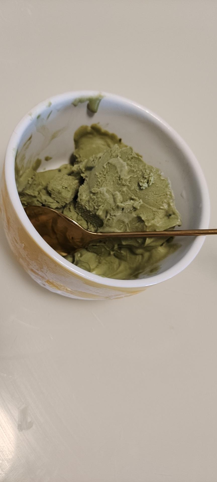 无需搅拌也无冰渣的抹茶冰淇淋