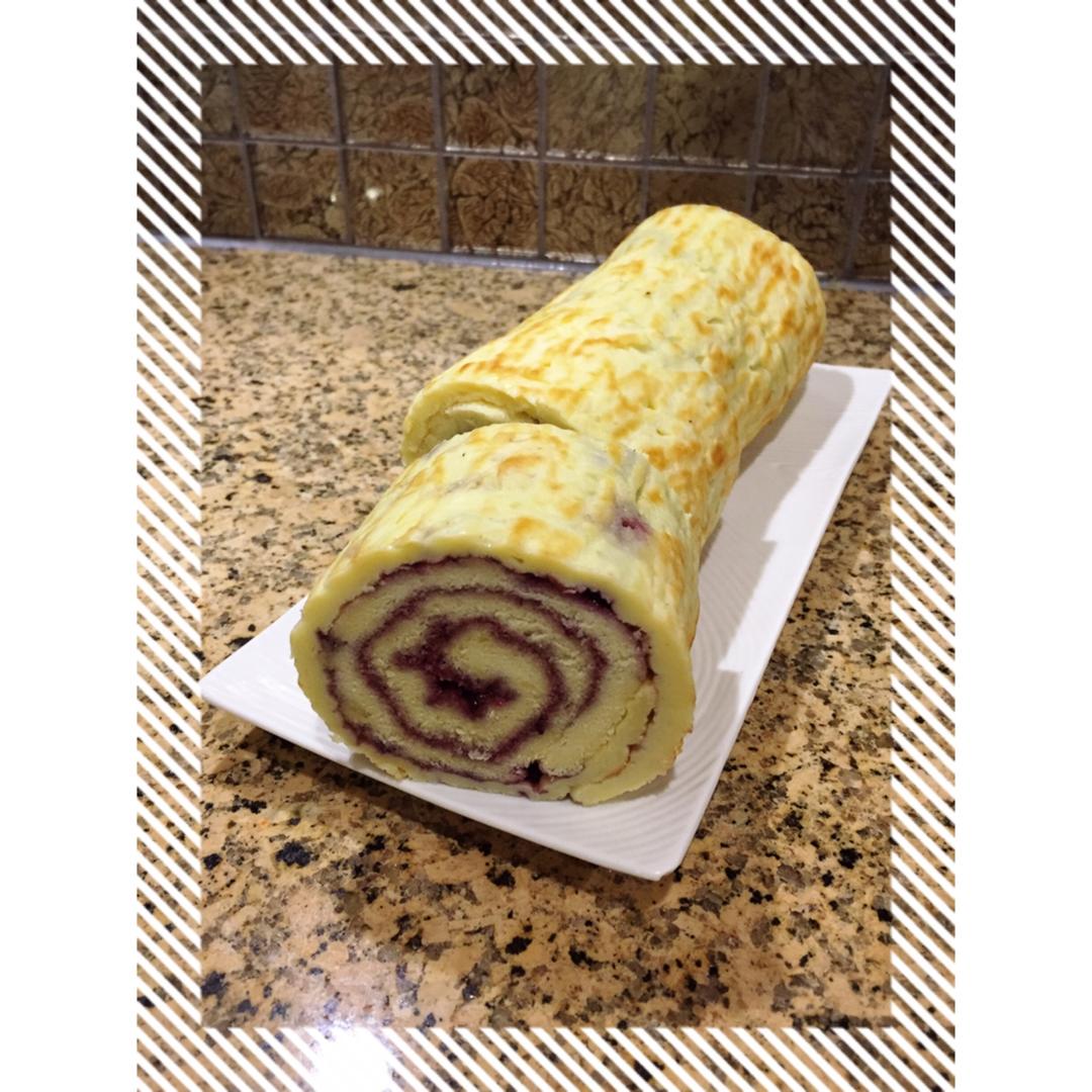 日式泡芙卷[根据大神的方子稍做改动]
难度：⭐⭐⭐
操作比较复杂   但是口感和颜值超棒的