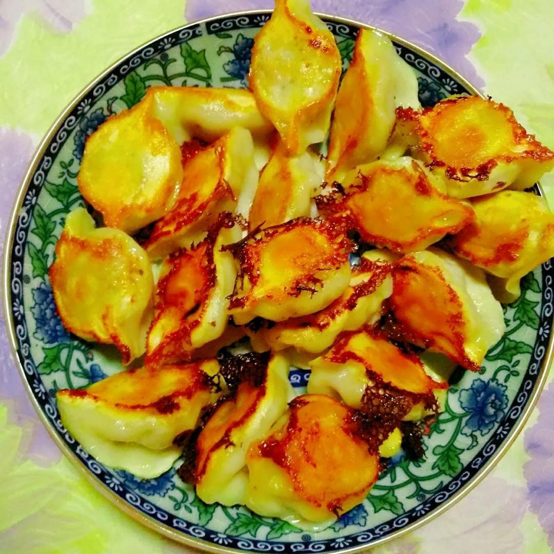 超级简单做煎饺