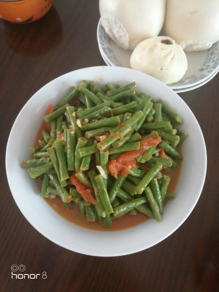 西红柿炒长豆角