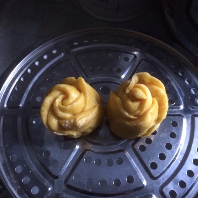 黄玫瑰馒头