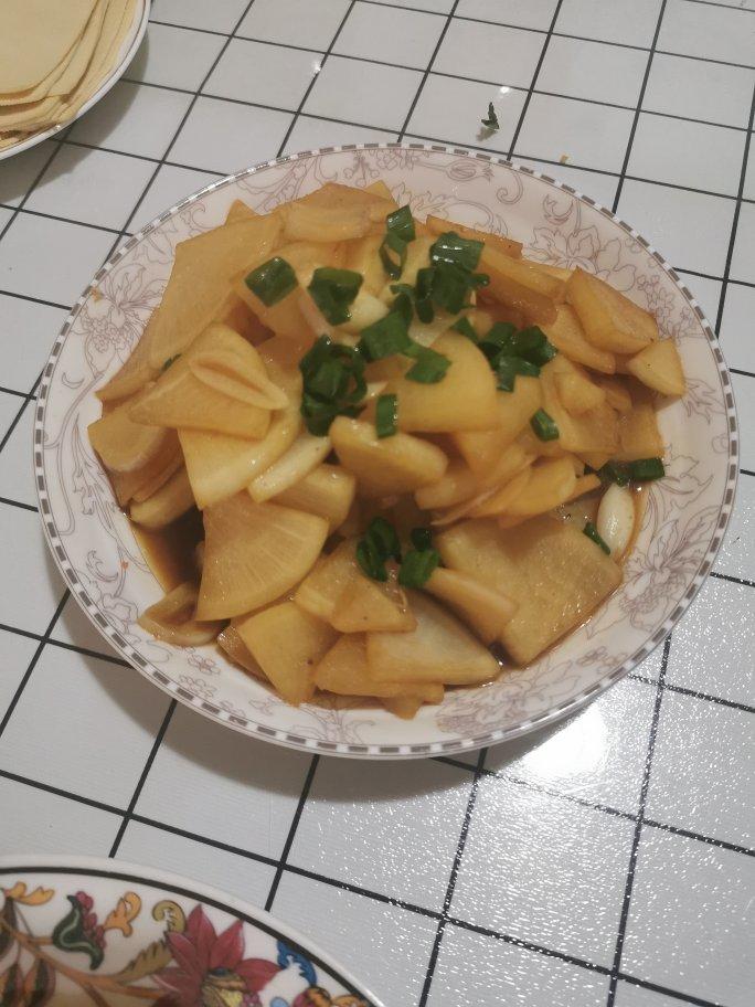 蒜香水萝卜