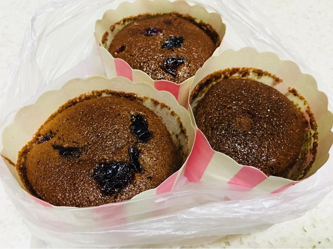 四寸可可戚风--简单做法简单装饰简单漂亮
