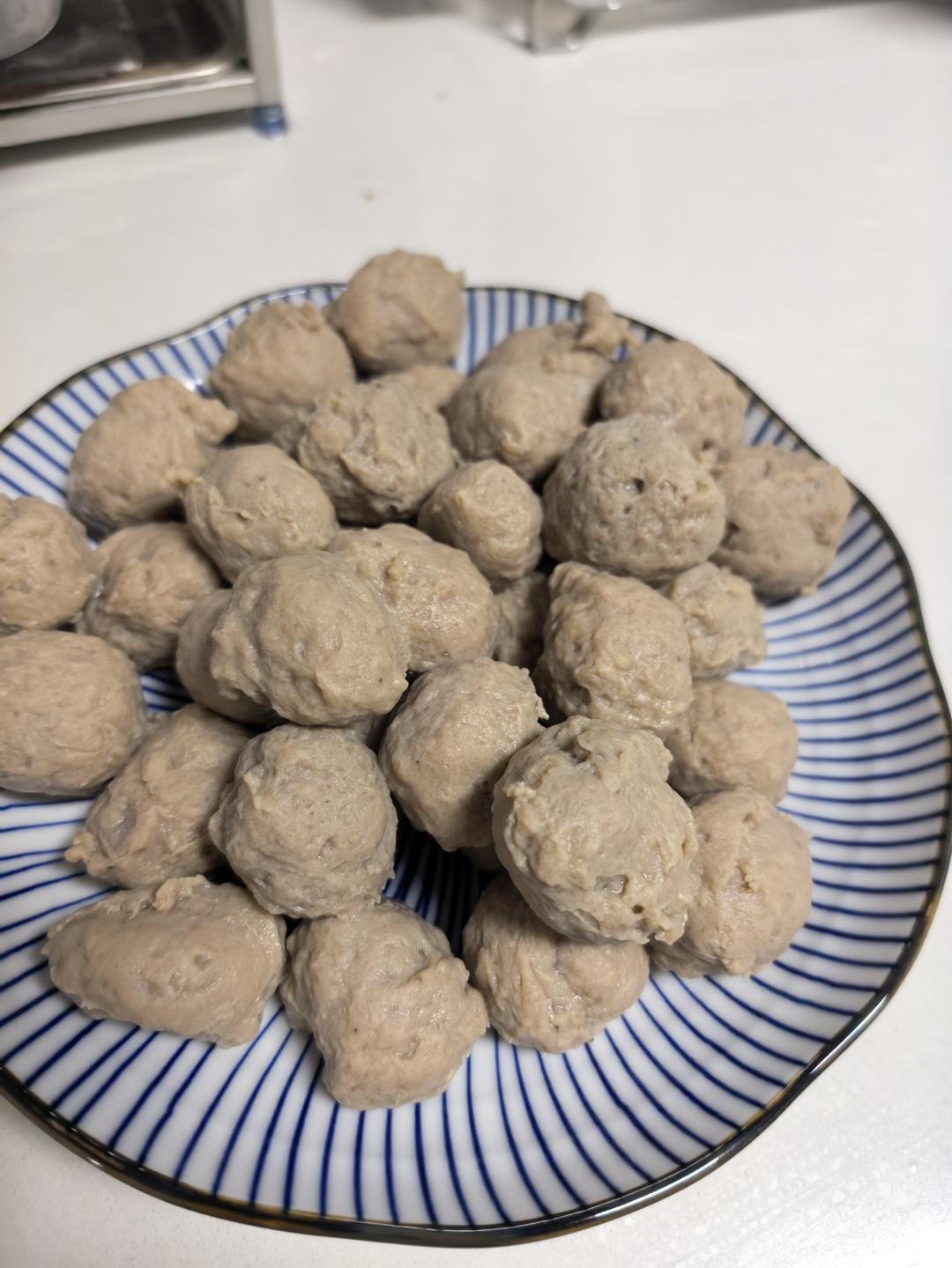 自制Q弹牛肉丸（搅拌机版）（不用手打也能上筋）