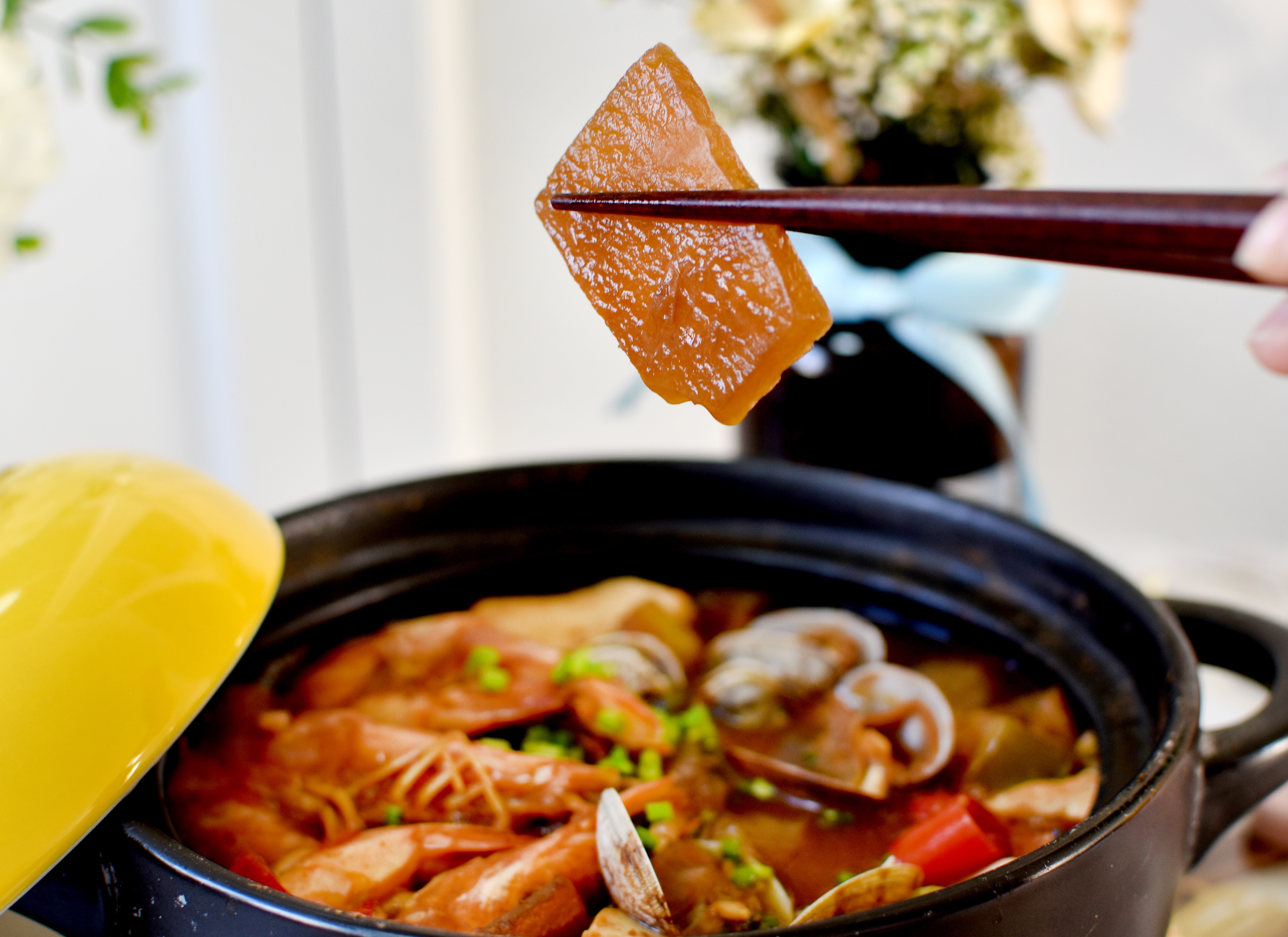好吃的韩式【海鲜大酱汤】的做法 步骤2
