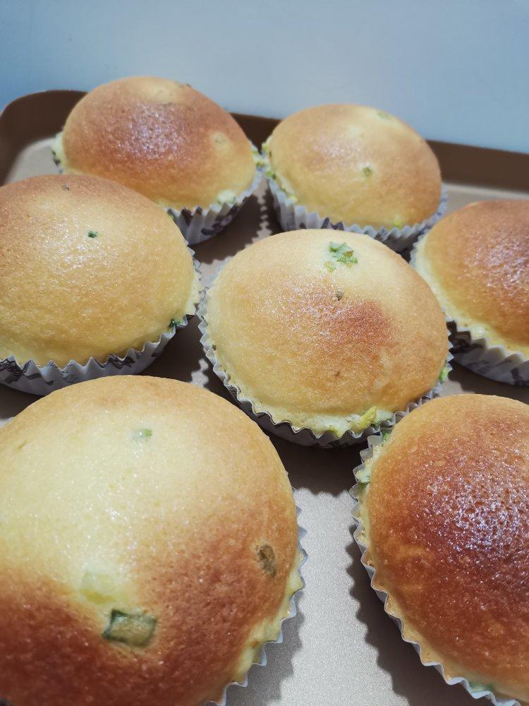 香葱肉松墨西哥包