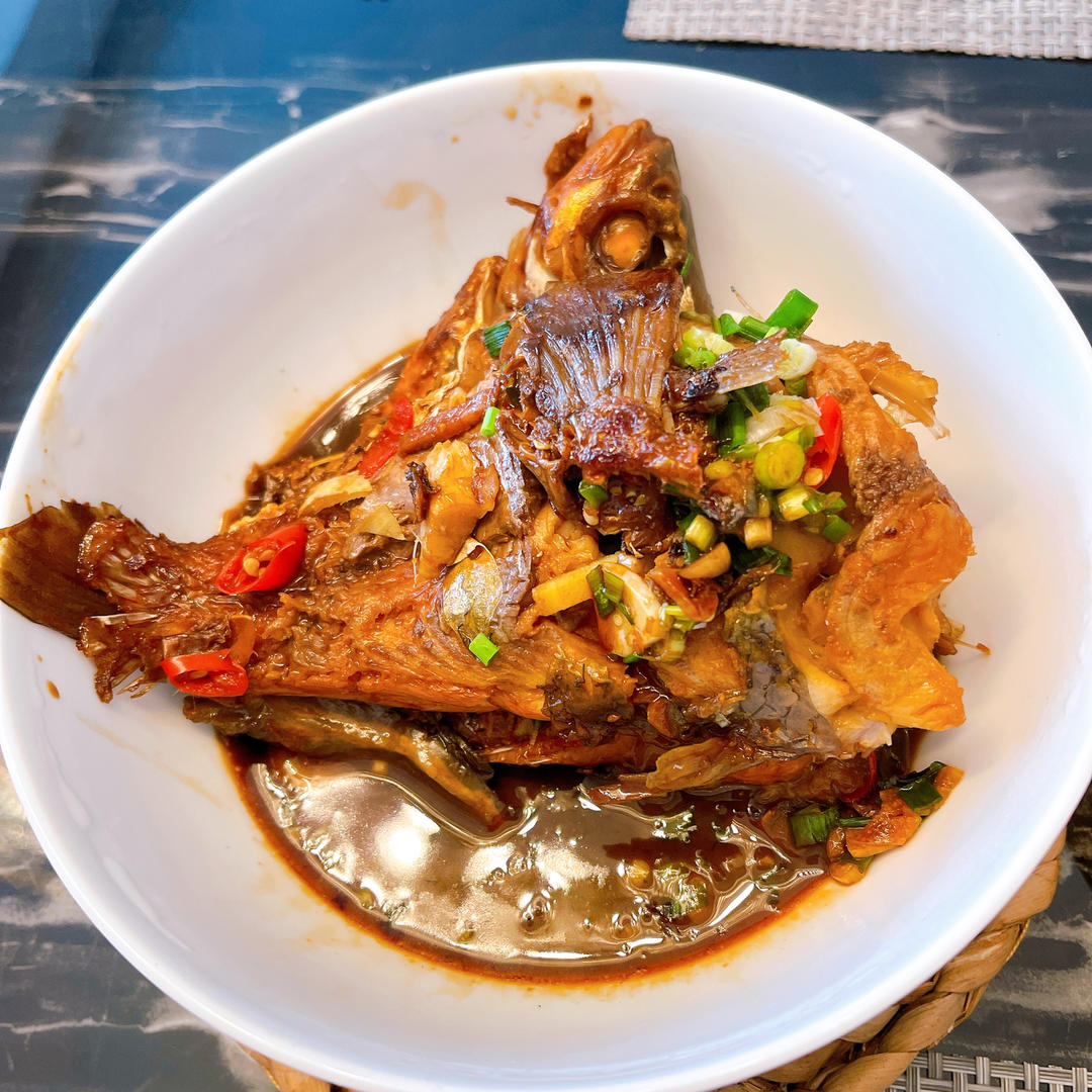 红烧鳊鱼