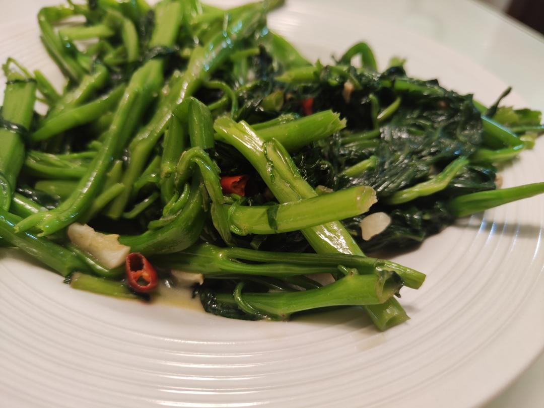 广东大排档风味椒丝腐乳炒空心菜