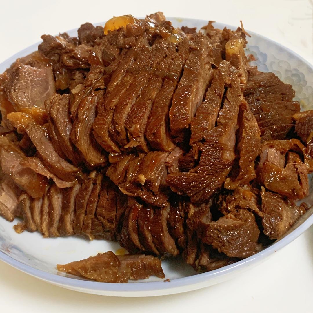卤牛肉
