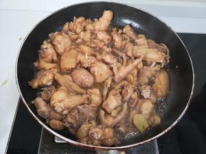 砂锅黄焖鸡的做法 步骤6